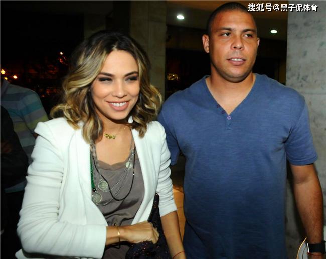 原创她是罗纳尔多前妻还为大罗生下两个孩子如今36岁生活是这样