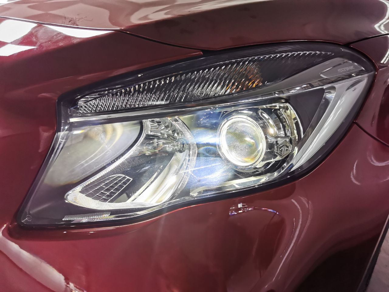 奔驰gla大灯升级高亮双光透镜