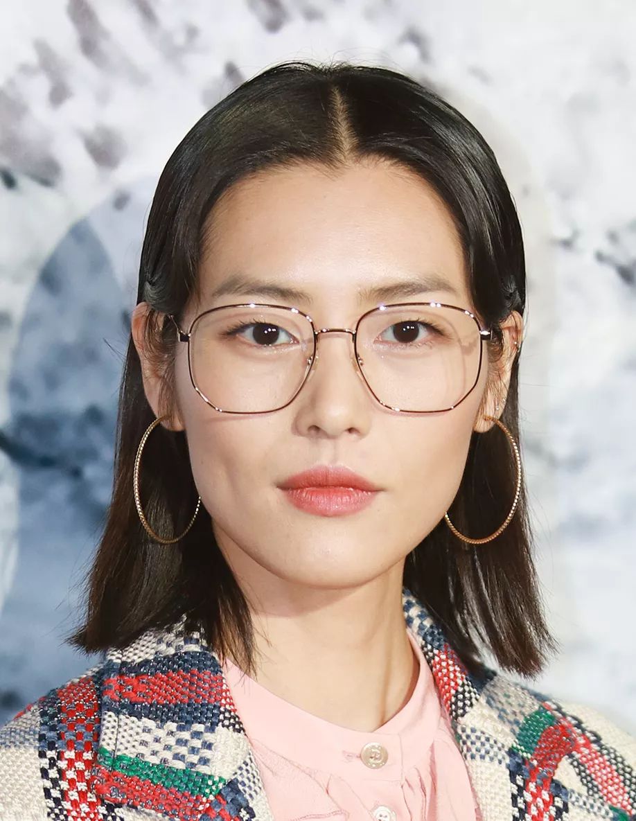 谁戴谁洋气这副斯文败类眼镜我收了