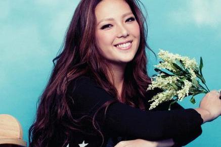 原创 【1分钟学会粤语歌】卫兰-《夏日倾情》粤语中文音译歌词谐音