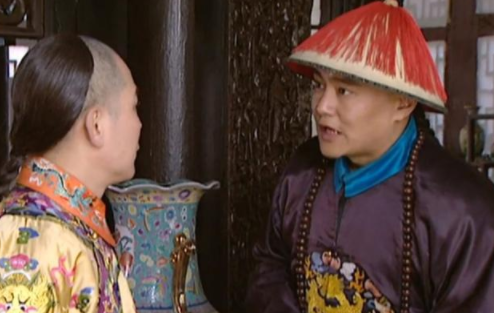 胤礽找到了十三爷,要十三爷出面清理郑春华.