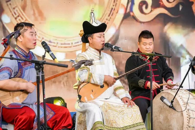 乌兰牧骑带你畅游亮丽内蒙古文化旅游创新推介活动已成功在北京市