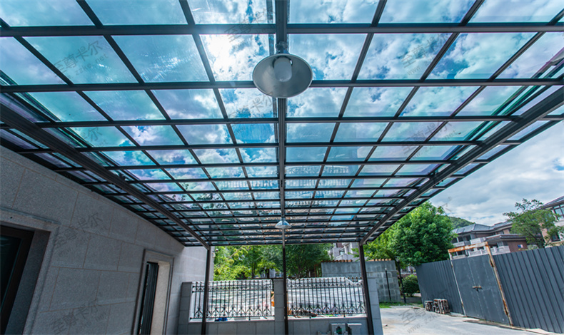 入户门雨棚这样装实在太实用了