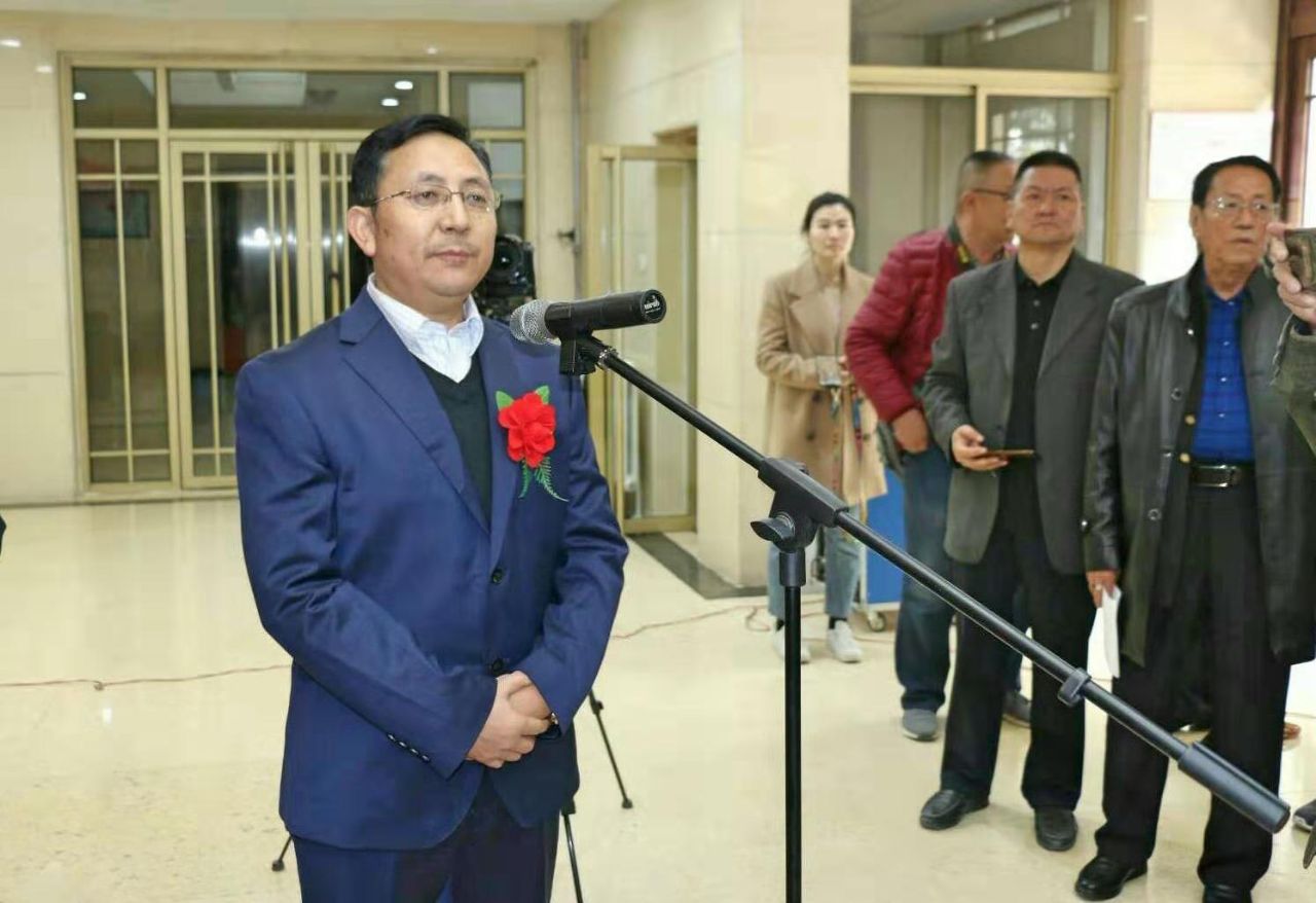 首先请省委老领导,省少促会名誉会长禹贵民讲话,禹贵民老领导对甘肃省