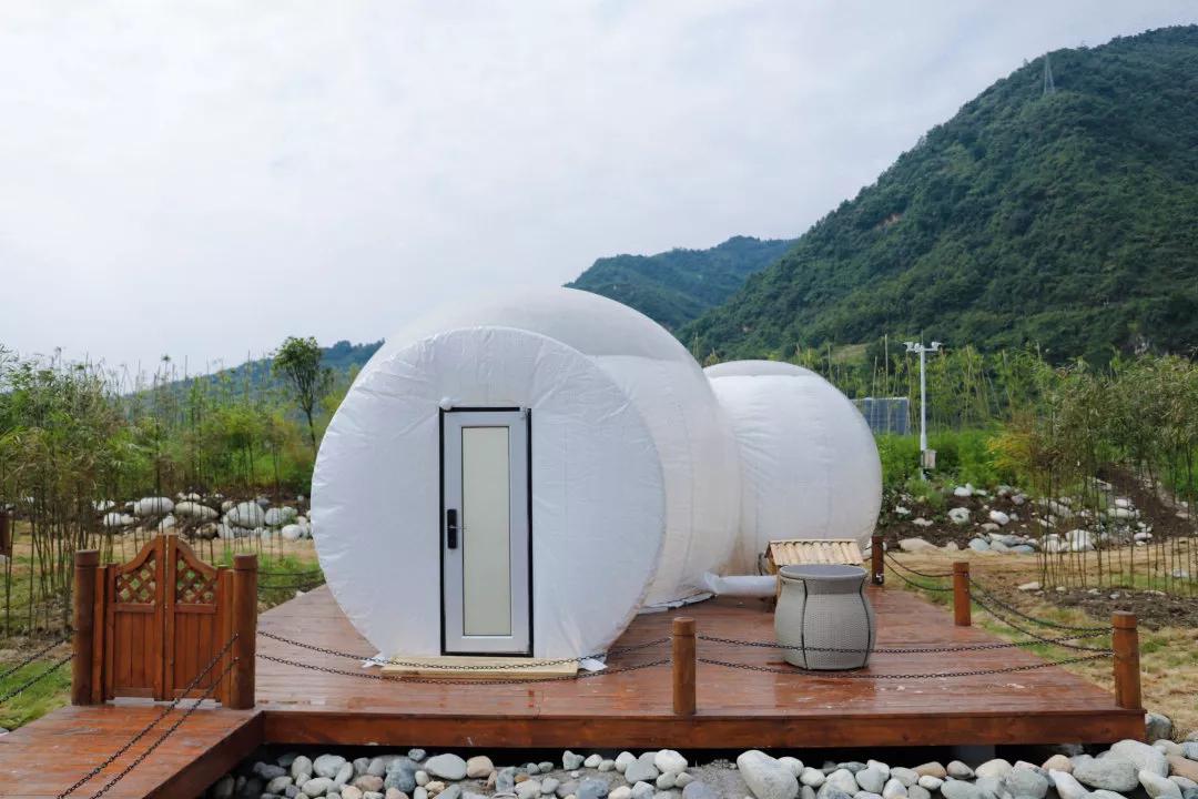 u故事成都后花园最美最浪漫的泡泡屋民宿体验真正的野奢野趣