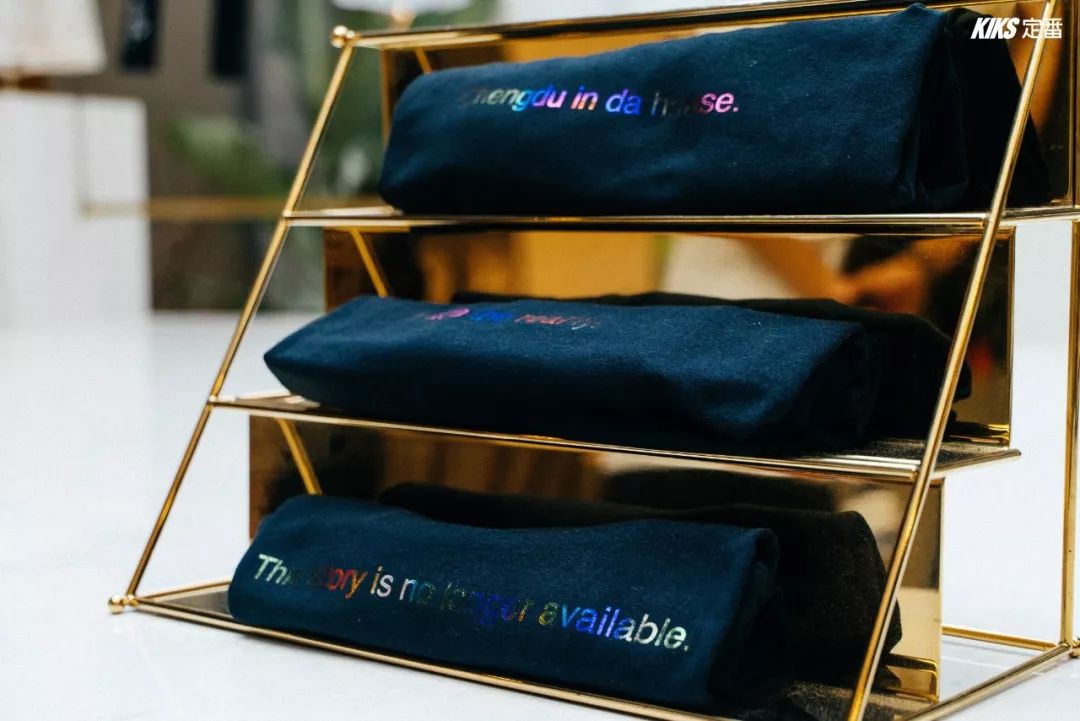 提起成都,除了大熊猫和美食你还会想到什么?_kerry