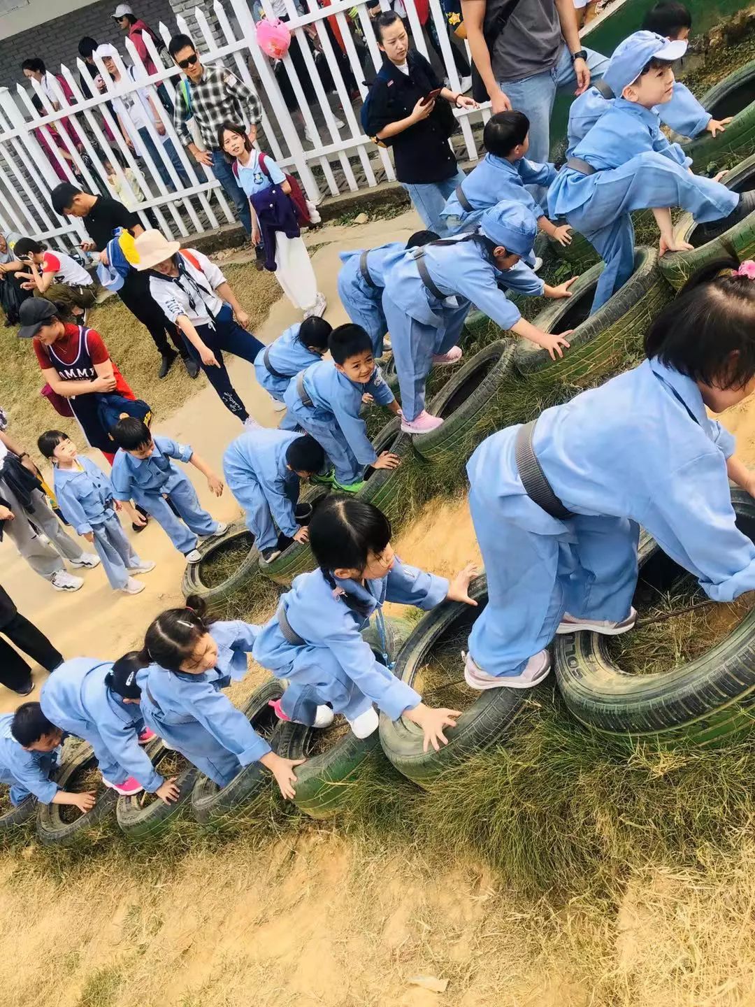 莫干山蚕乐谷红色基地中国梦我的梦