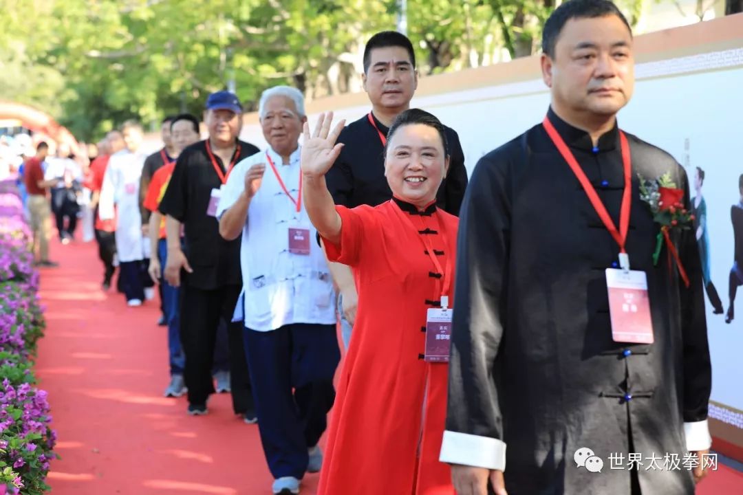 太极队(李俊峰,李靖率领国际博爱养心队(蒋慧率领澳大利亚东武太极