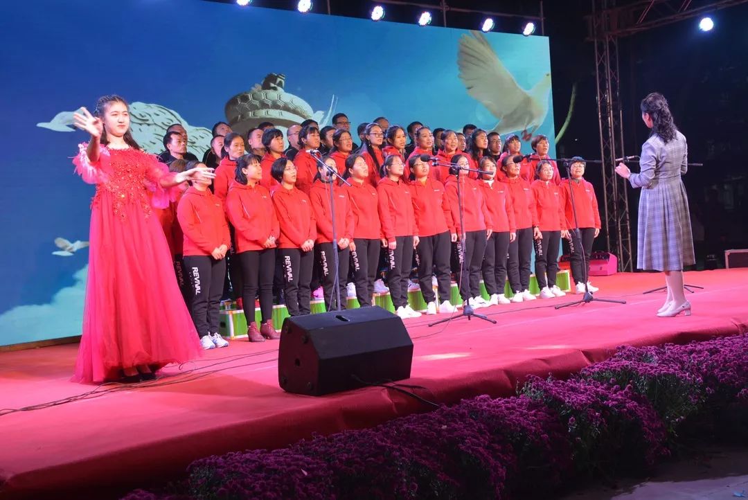 栾城二中体育艺术节精彩视频_团体操