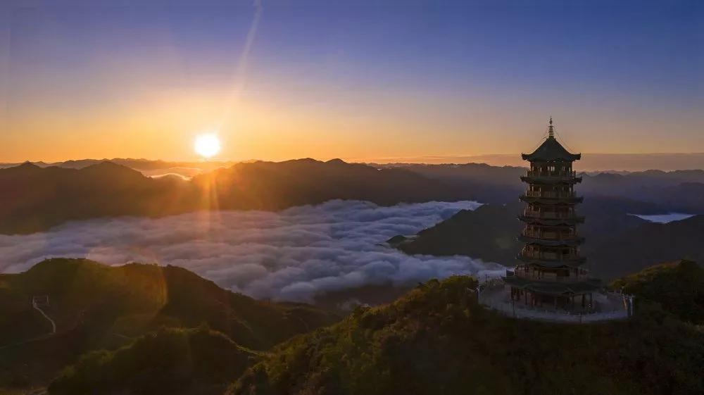 大美宣汉巍巍罗盘顶风光惹人醉