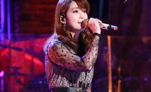 一代玉女掌门人,歌红人美,嫁渣男忍气吞声9年,离婚后还被纠缠_孟庭苇