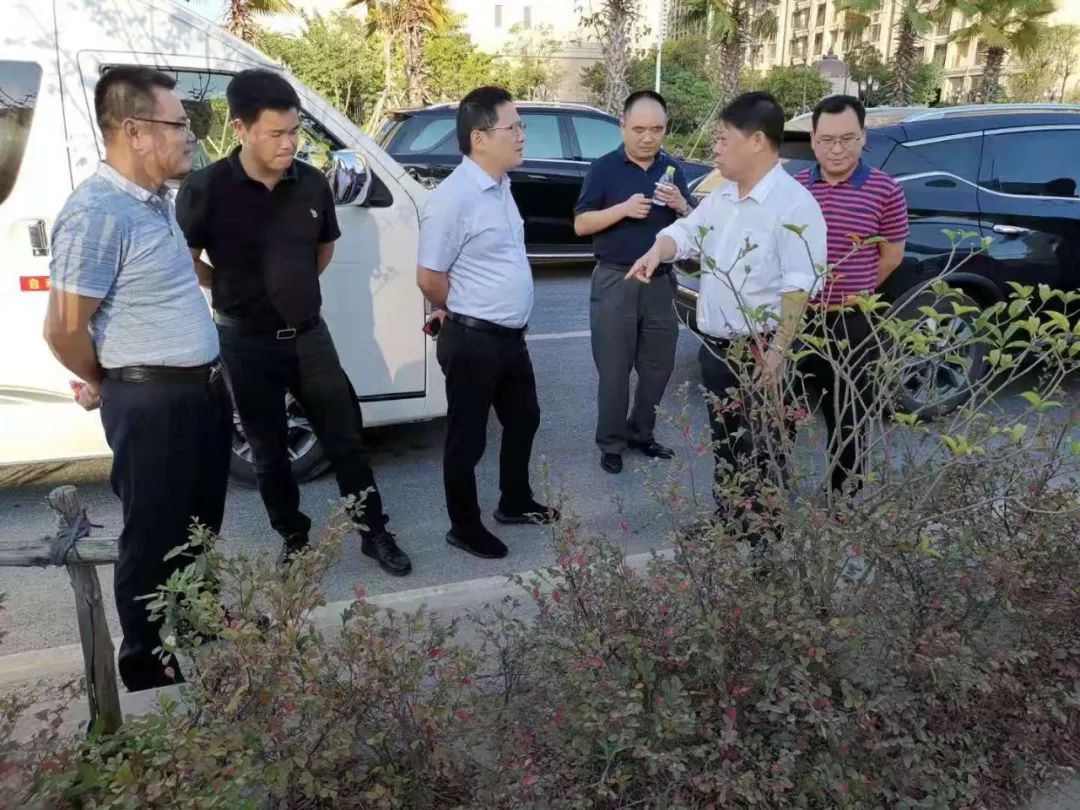 龙湖区委华侨试验区党工委书记林定亮带队到华侨试验区调研