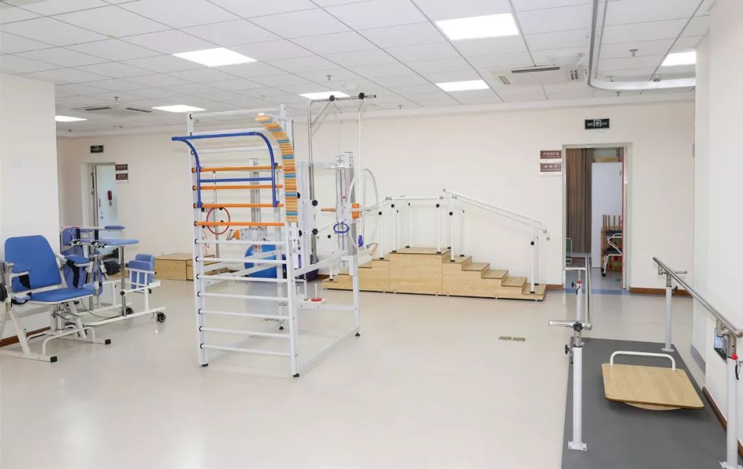 乌克兰足球运动员大腿拉伤中医康复治疗显奇效