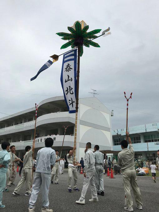 此次活动的负责人则表示,"抬旗头"传统活动将是迈向重建的第一步,他还