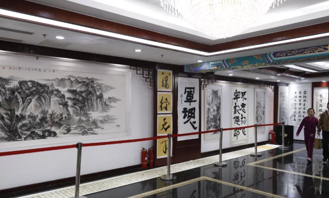 庆祝新中国70华诞权胜良书画展在北京吴东魁艺术馆l隆重开幕