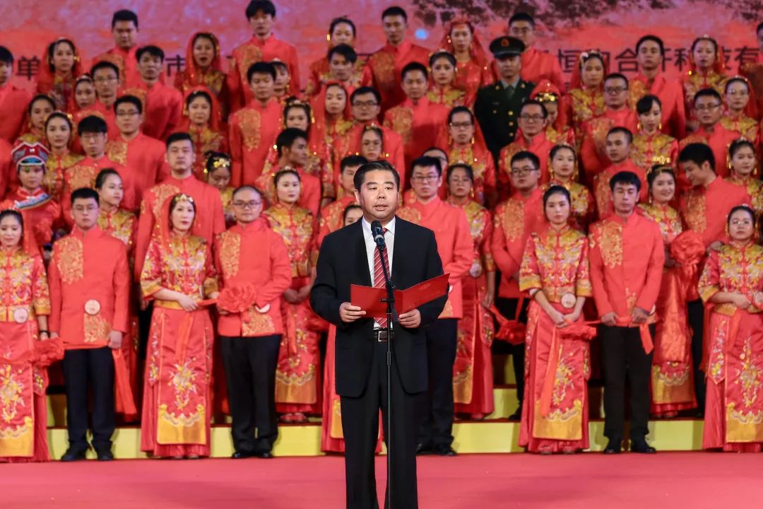 福清六对新人参加了这场特殊的婚礼