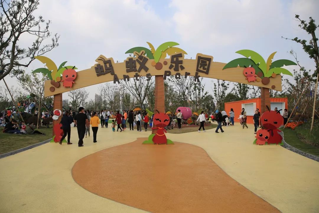 如果你和你的孩子不知道这地方就out了泡泡公园攻略来了