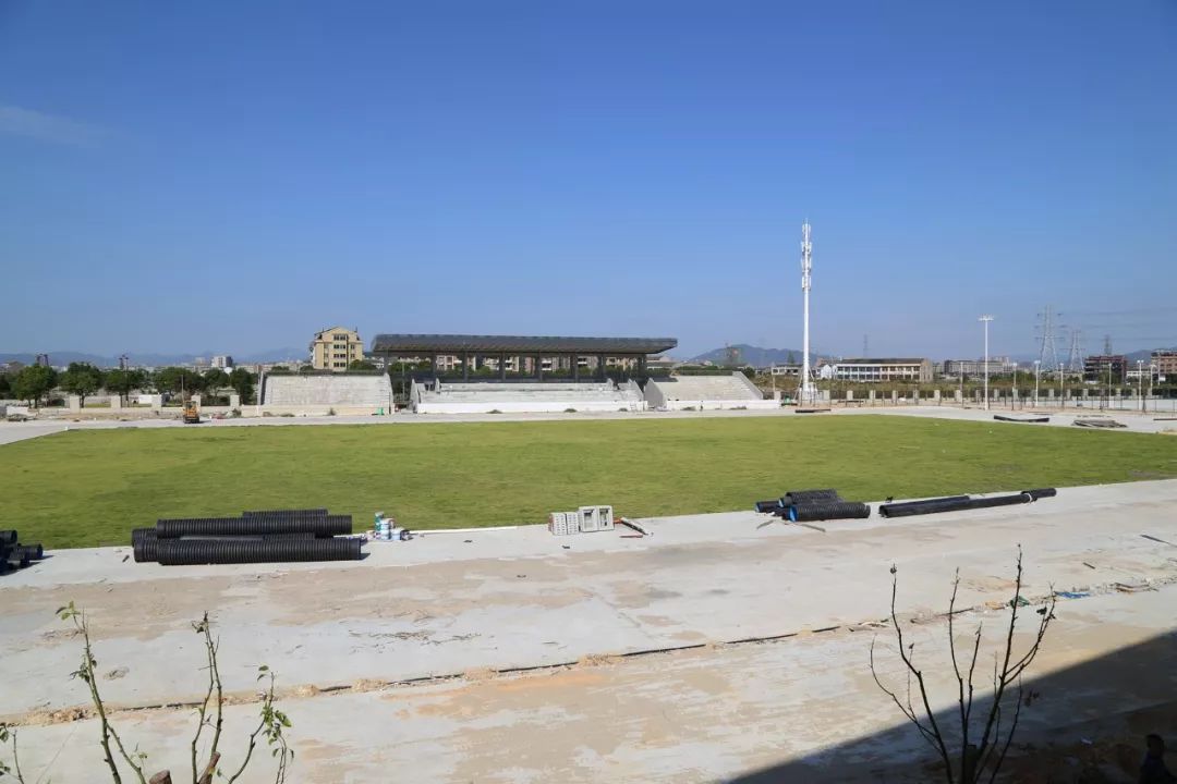 温岭第一所大学即将交付使用内含高清实拍图