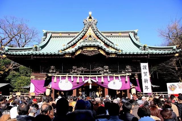 到东京旅游不妨去体验一下日本神社祈福开运