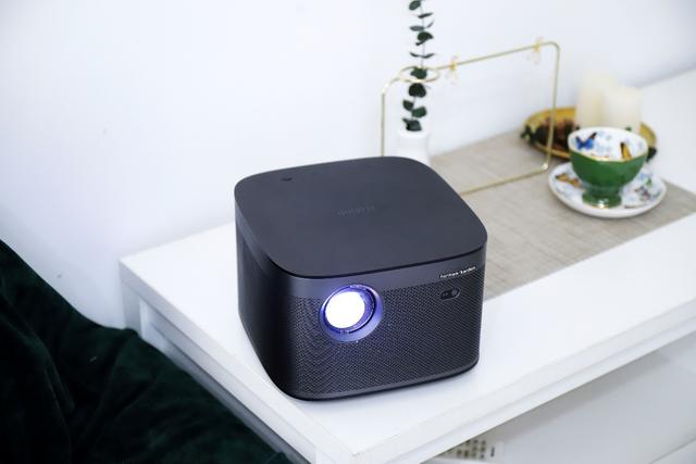 原创极米h3评测一款没有标准姿势的投影仪