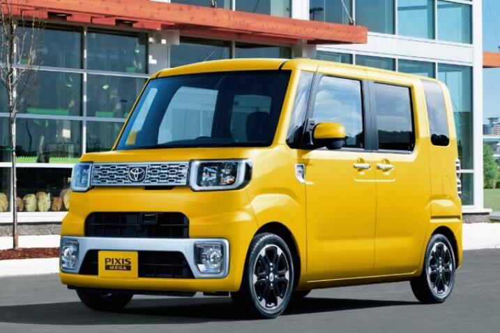 丰田全新面包车亮相预售6万侧滑门10t动力比新款吉姆尼给力