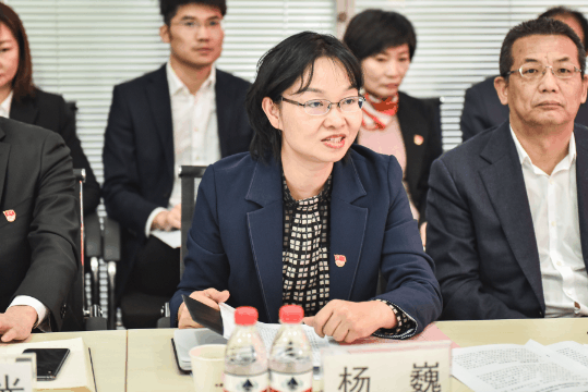 刘晓清从坚持立体贯通,抓组织领导到位;坚持学深悟透,抓学习教育到位