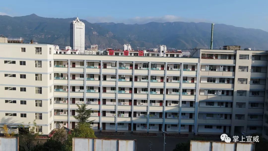 高清航拍宣威六中