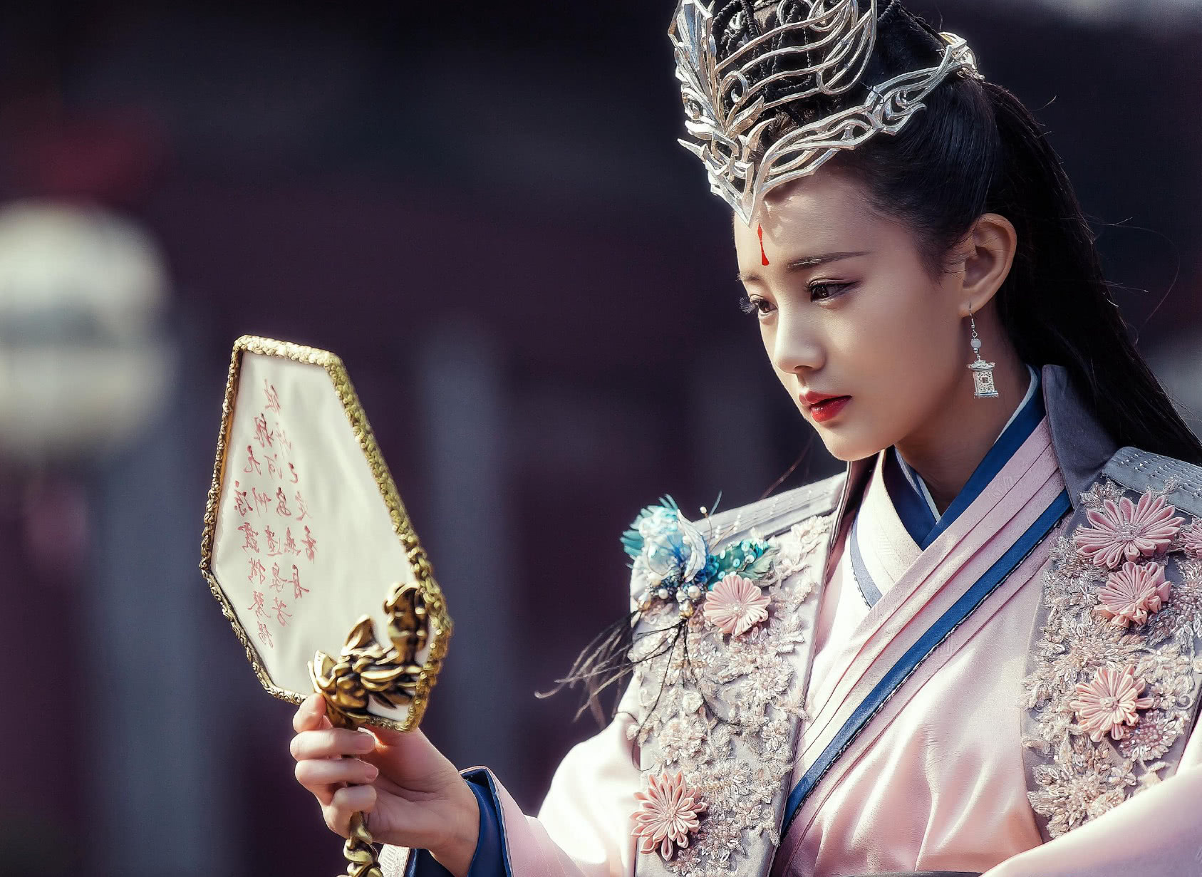 李一桐与李现,邓伦,罗晋合作拍的电视剧,你更喜欢哪一部?