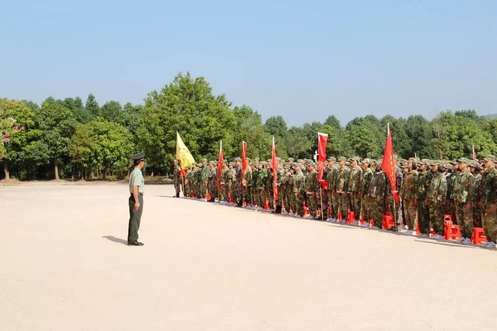 台山市鹏权中学2019级新生军训开营仪式