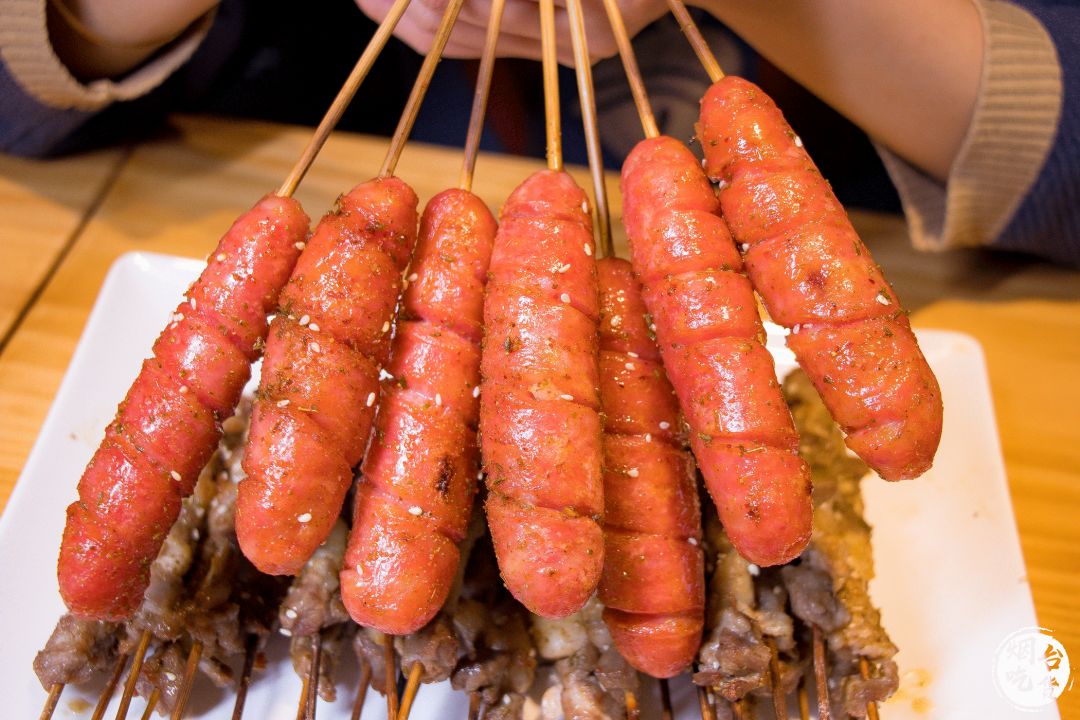 一个年轻人的执着,为了寻找最佳的食材,他走遍全国_羊小侠