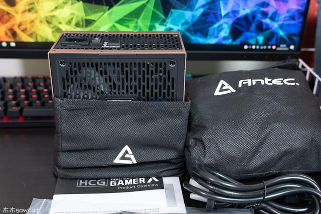 行走的小钢炮乔思伯手提式mini铝机箱t8装机体验