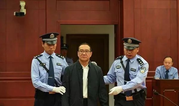 双百院长百套昆华苑房产上线双11网拍均价5000元㎡左右却无人问津