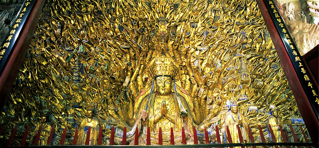 大足石刻的千手千眼佛有多少只手成谜,小和尚却轻松揭秘_仙女