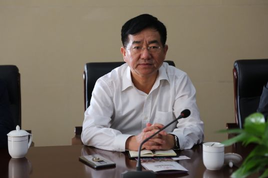 党委书记阎晓辉走访宁波市有关企业 看望学校就业实习学生