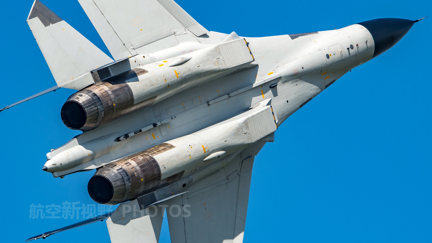 原创全新重型多用途战机高清组图低可视度涂装是亮点实战意义非凡