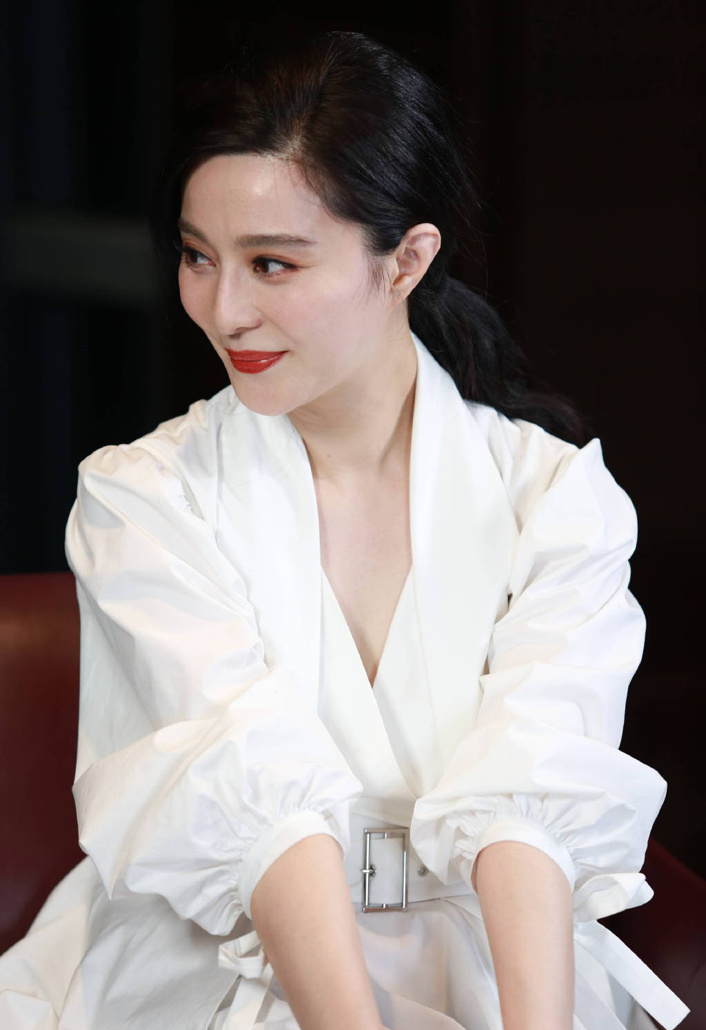 原创范冰冰出席活动近照,看来范爷也是真的老了