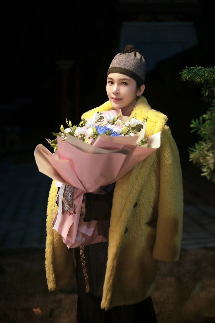 日前,由赵樱子,陈信喆主演的古装喜剧网络剧《我在