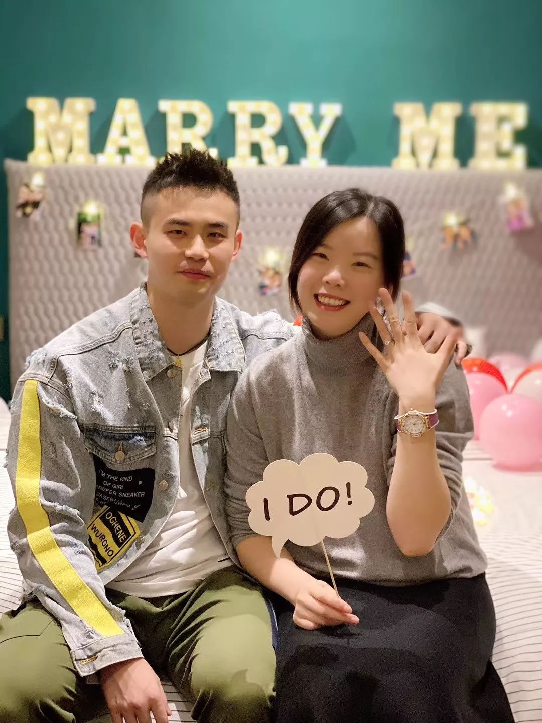 乔斌与李雪芮的恋情在今年4月才浮出水面,二人也非常低调,鲜少秀恩爱.