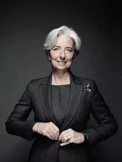 2019年11月1日,christine lagarde正式接棒马里奥·德拉吉,出任第四任