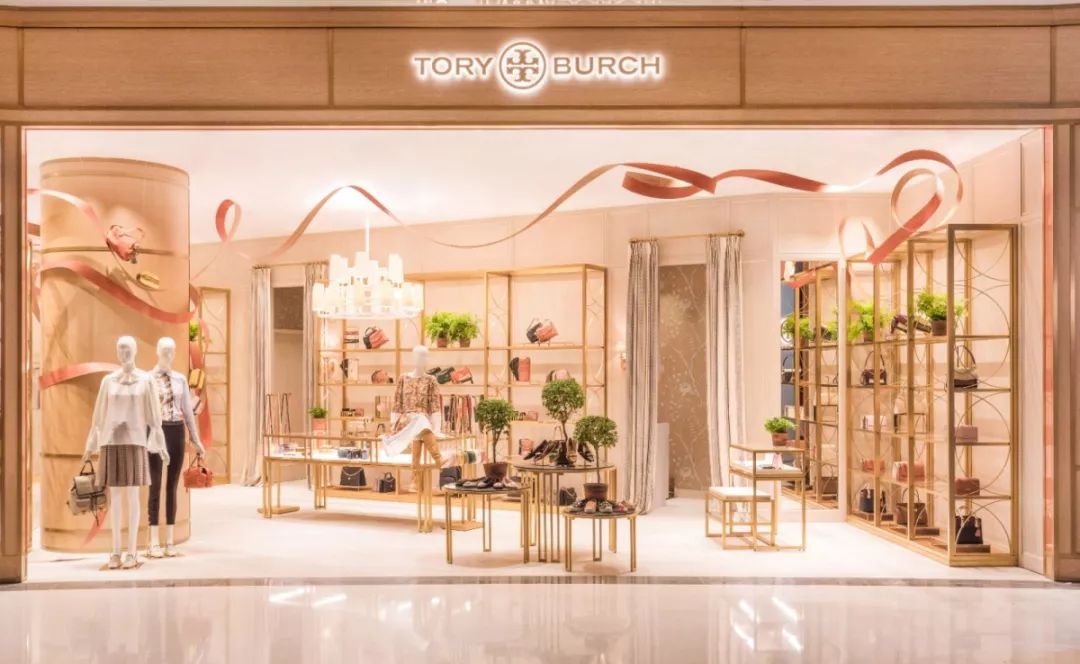 潮资讯 | tory burch " 一日明星店长"闪现上海