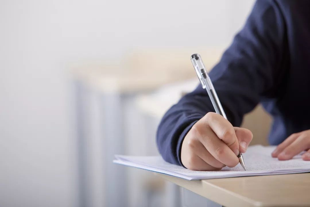 小学一二年级不布置书面家庭作业!贵州中小学生减负实施方案出台