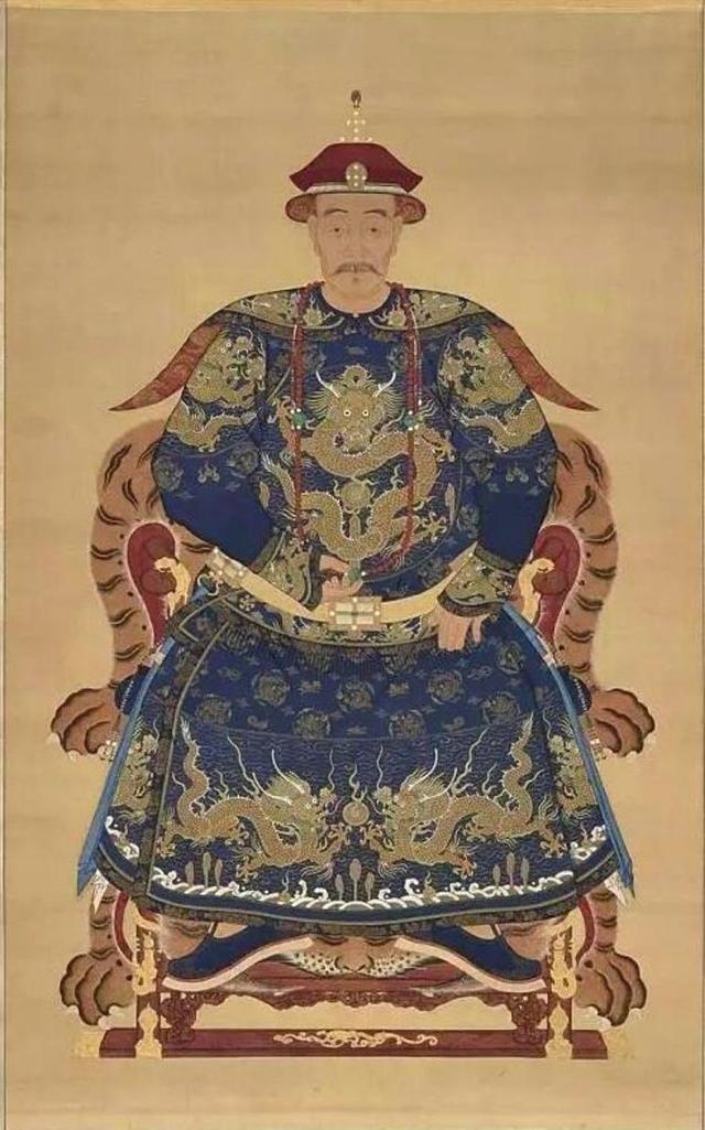 公元1636年(明崇祯九年,清崇德元年,皇太极改国号为大清,加封孔有德