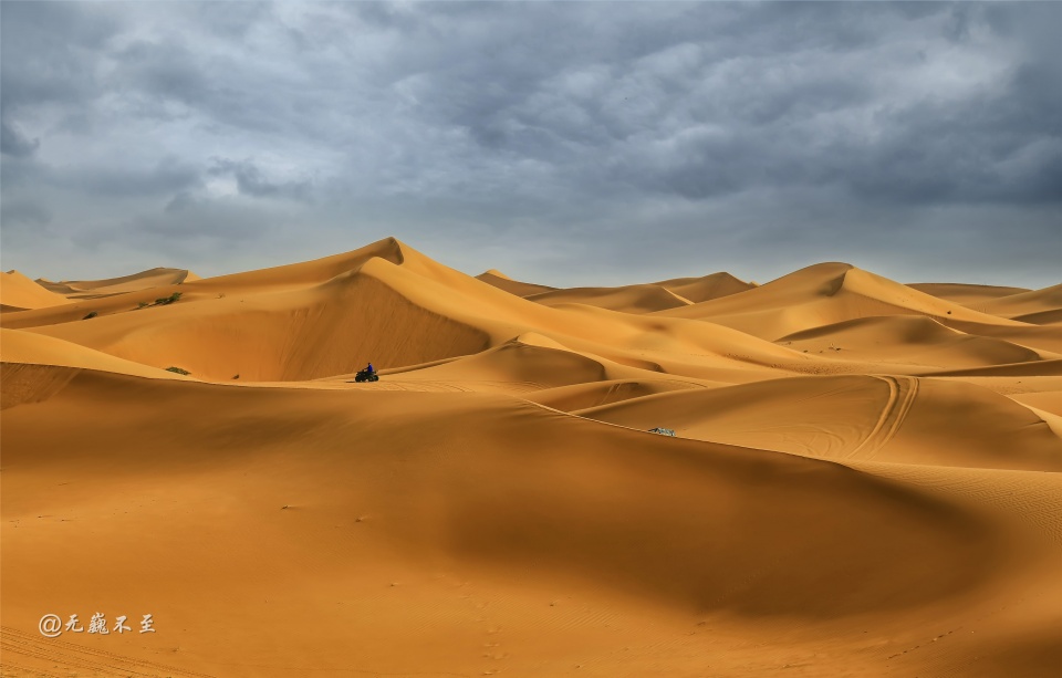 最美腾格里沙漠只需十项内容包你玩转沙坡头
