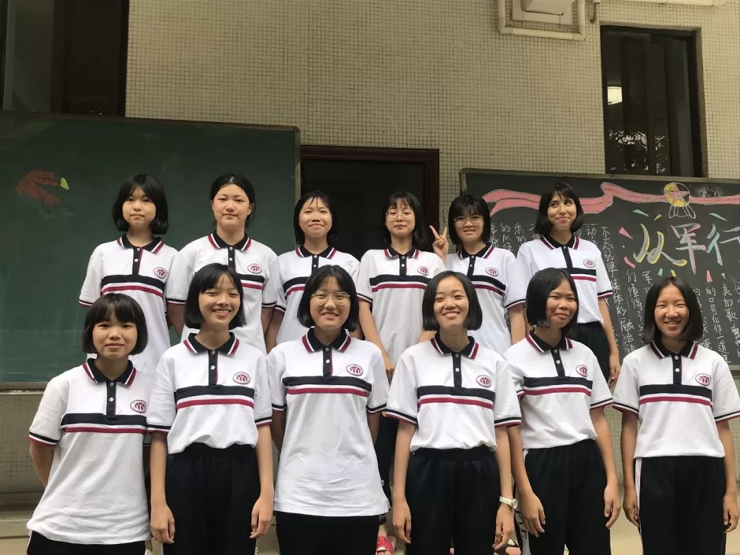 活力少年迷彩青春广州市禺山高级中学2019级高一10至18班军训纪实