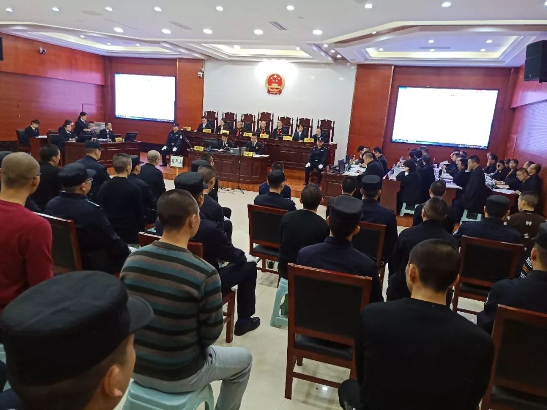 23"涉恶势力犯罪集团案开审_仪陇县