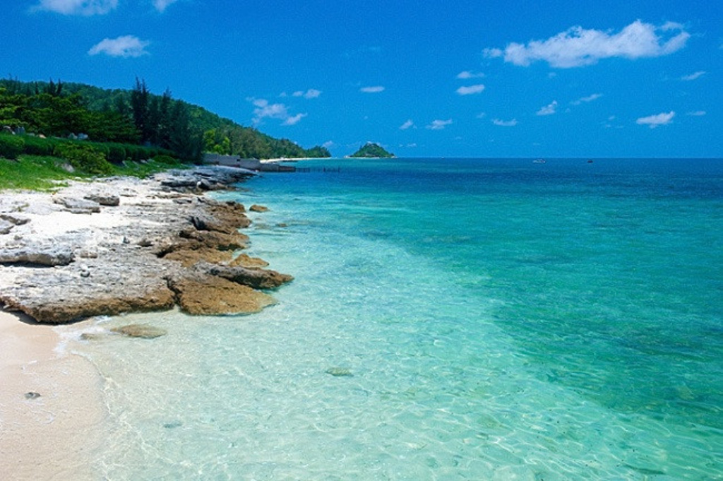 约会梦中的海在北纬十八度的行程