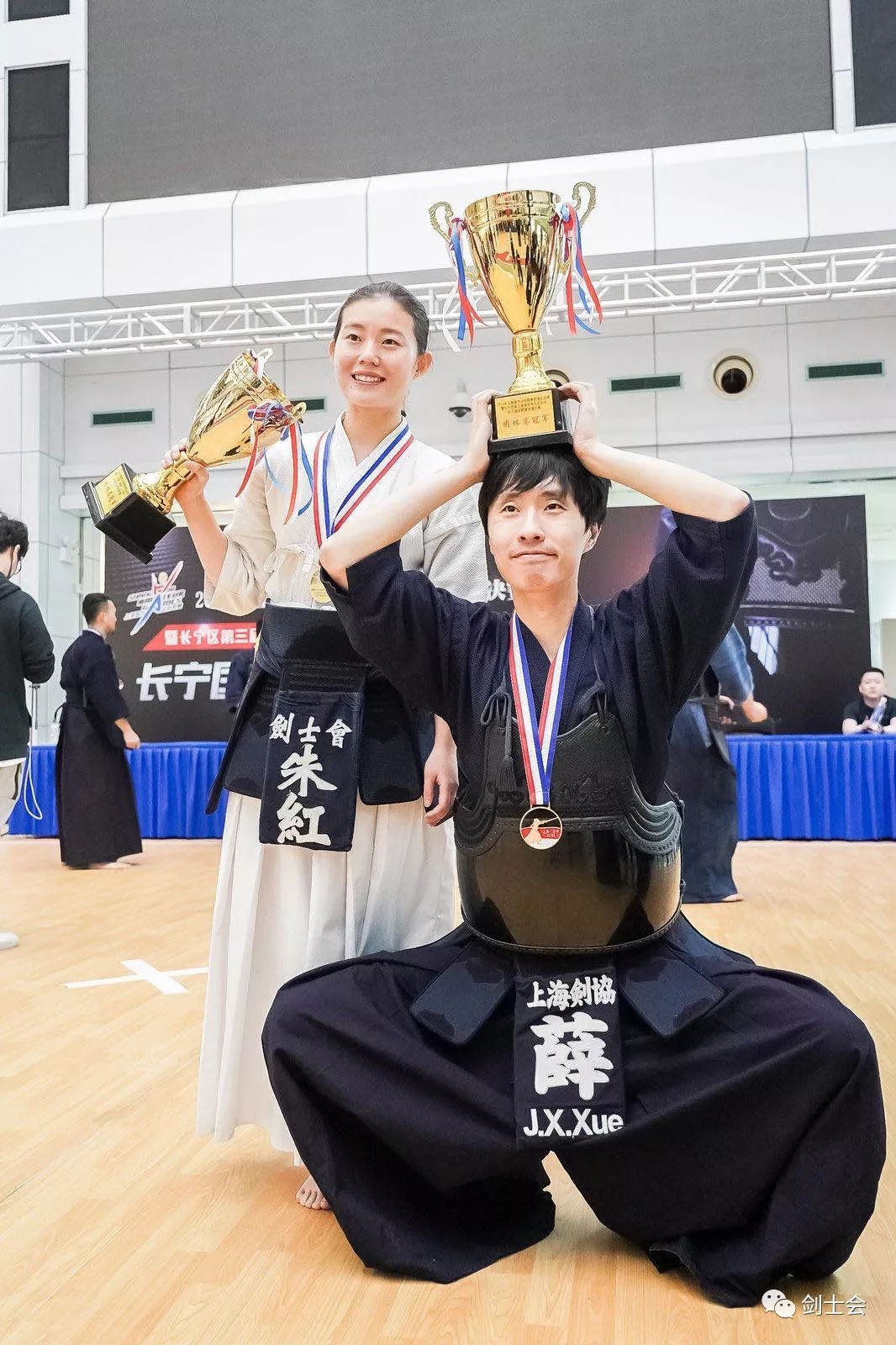 剑士会喜提2019上海城市业余联赛剑道总决赛男女团体双冠军收获满满