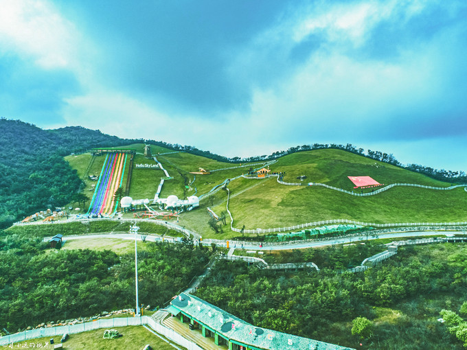 周末偷个懒相约去安吉云上草原