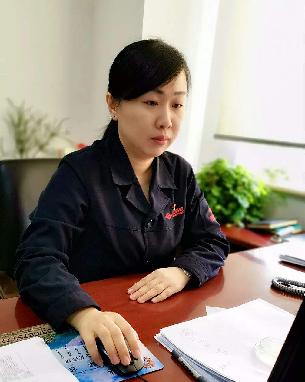 介绍一个山钢做财务的美女