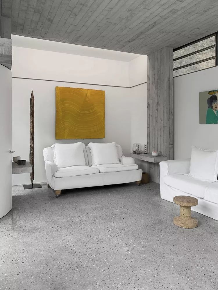 车库爆改成两房居然获得设计大奖